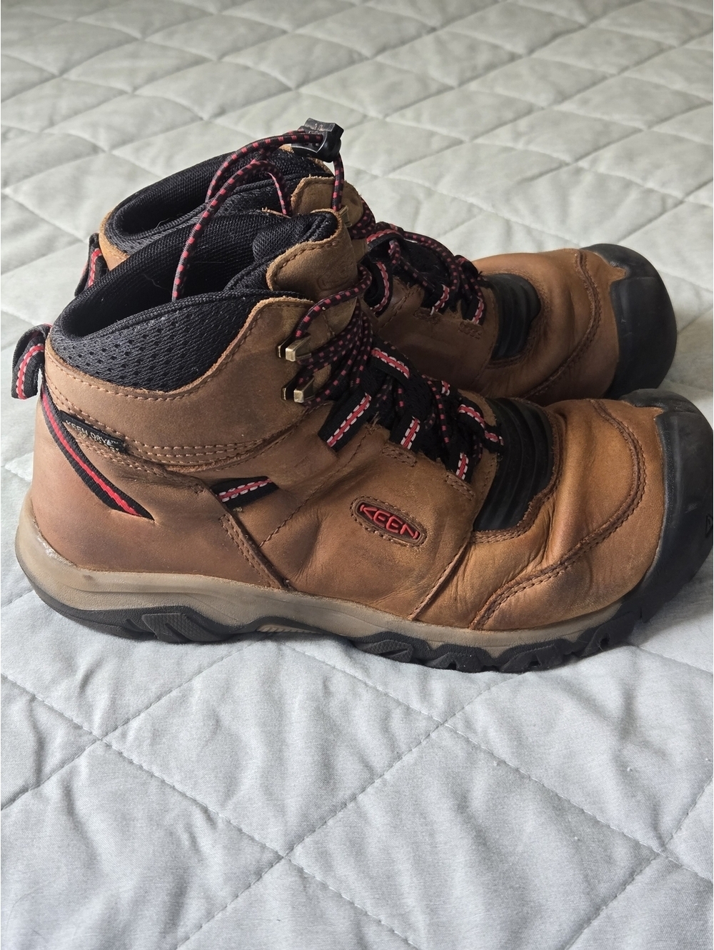 KEEN Brown Leather Hiker Boots with Black & Red Accents